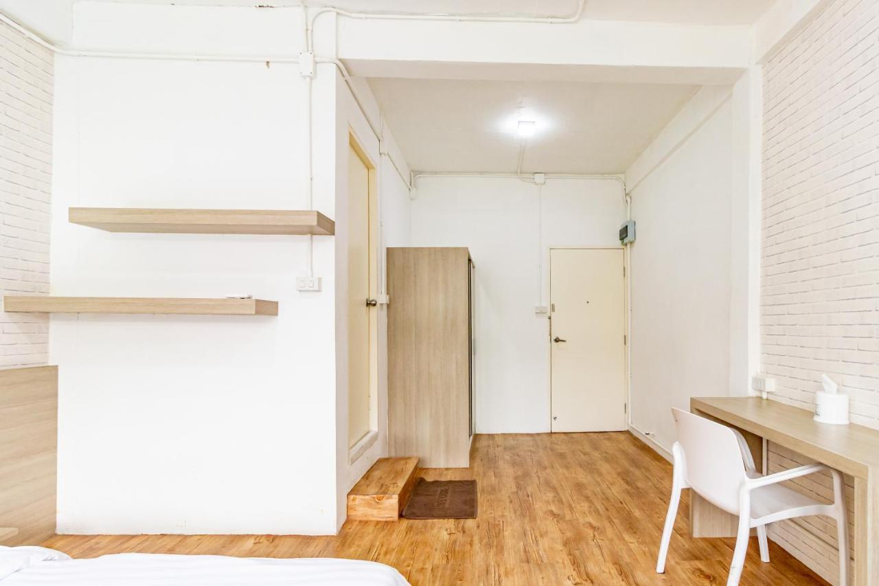 Ze Bang Aor Station Appartement *